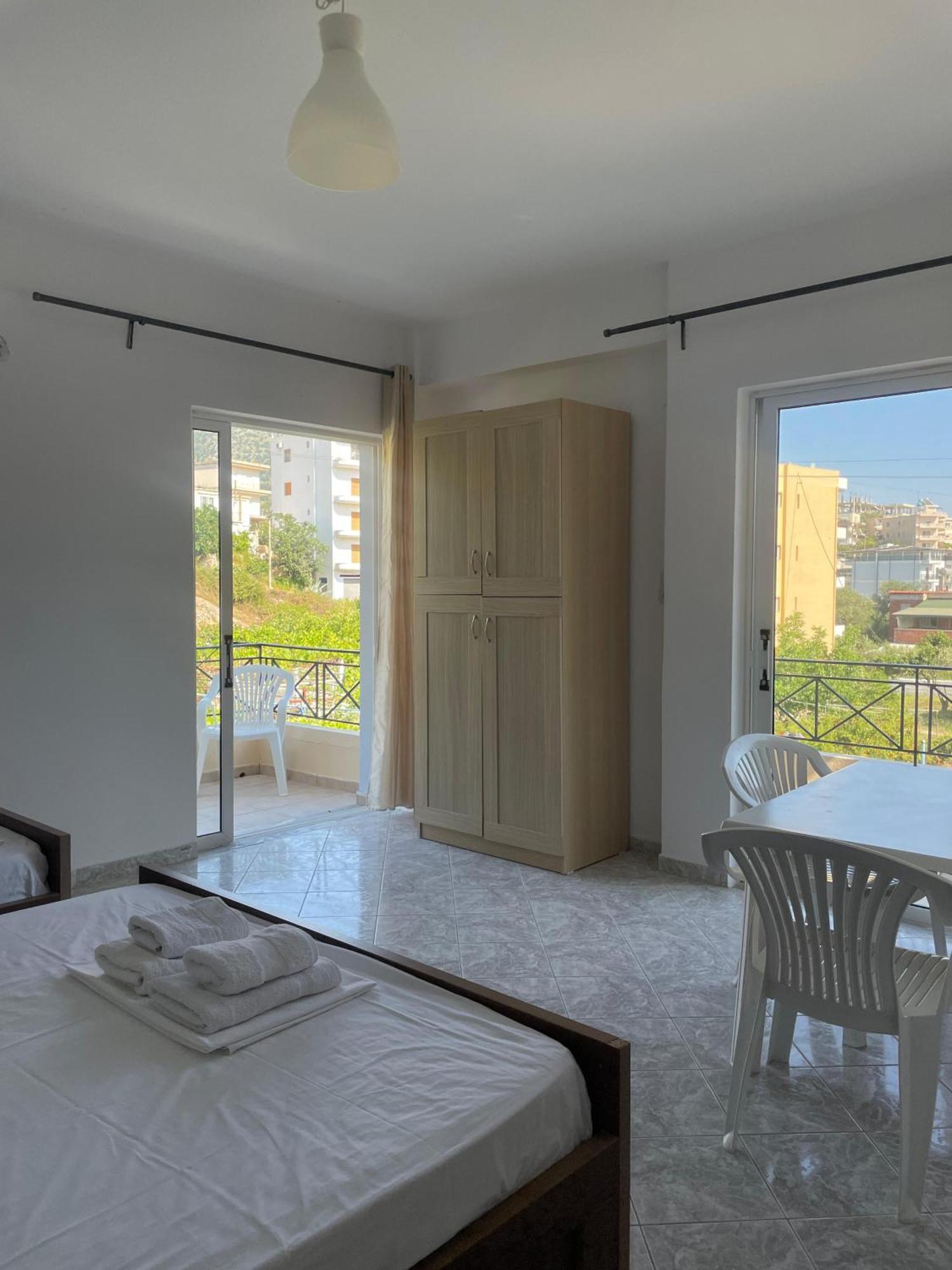 Appartamento Marina Himare